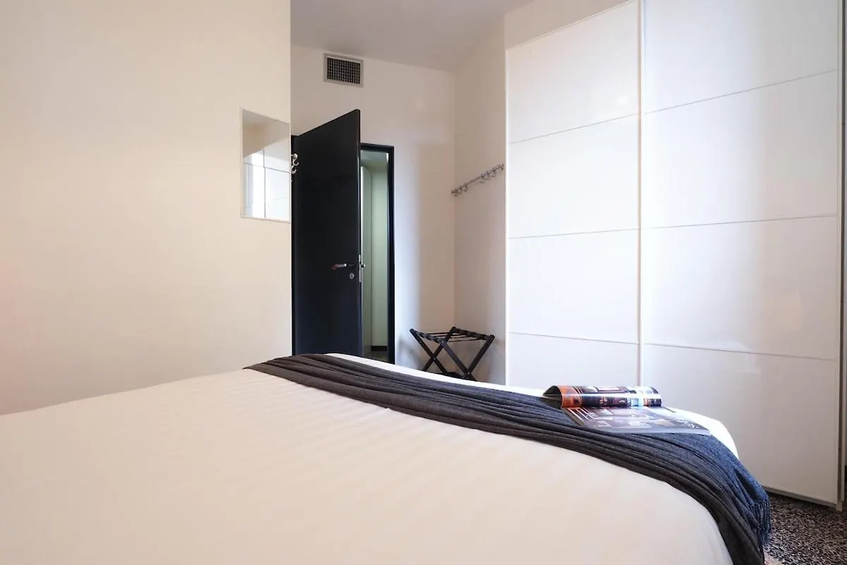 Interior 900 - 4Th Floor - Duomo - Missori Apartment Milan