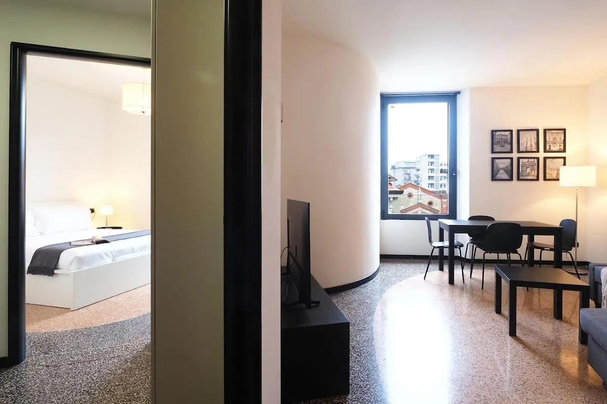 Interior 900 - 4Th Floor - Duomo - Missori Apartment Milan Italy