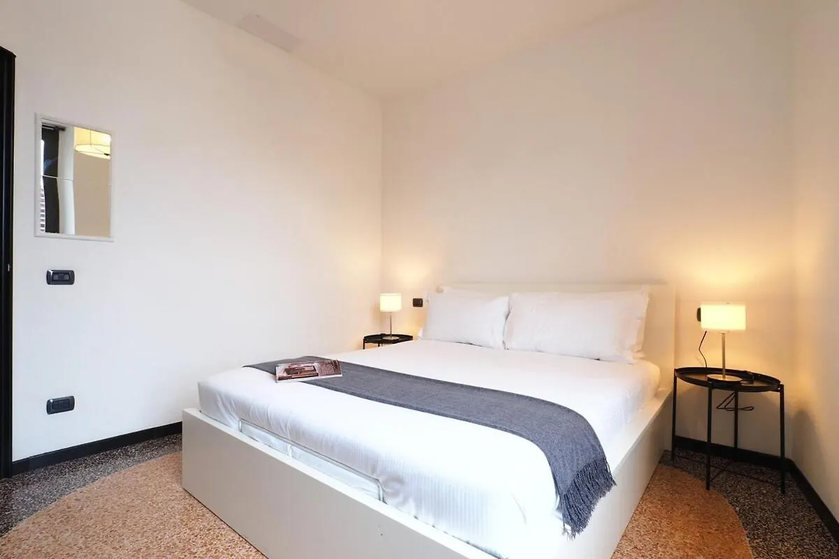 Interior 900 - 4Th Floor - Duomo - Missori Apartment Milan