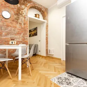 Apartamento The Italian Design - 10 Minutes To Duomo, Milán